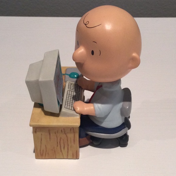 Peanuts Charlie Brown Figurine Cyber Chuck Hallmark Peanuts Gallery 2001 in Box - Picture 4 of 10